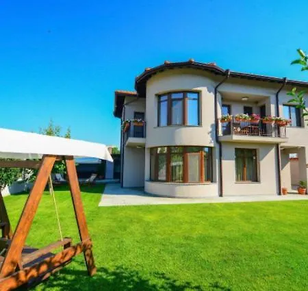 Къща За Гости Релакс Holiday home *